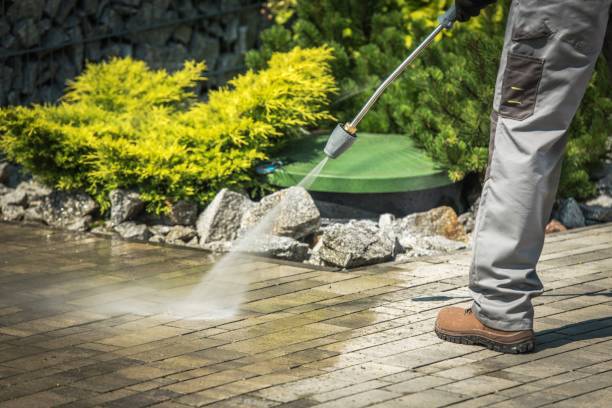 Best Pool Deck Cleaning  in Merritt Park, NY